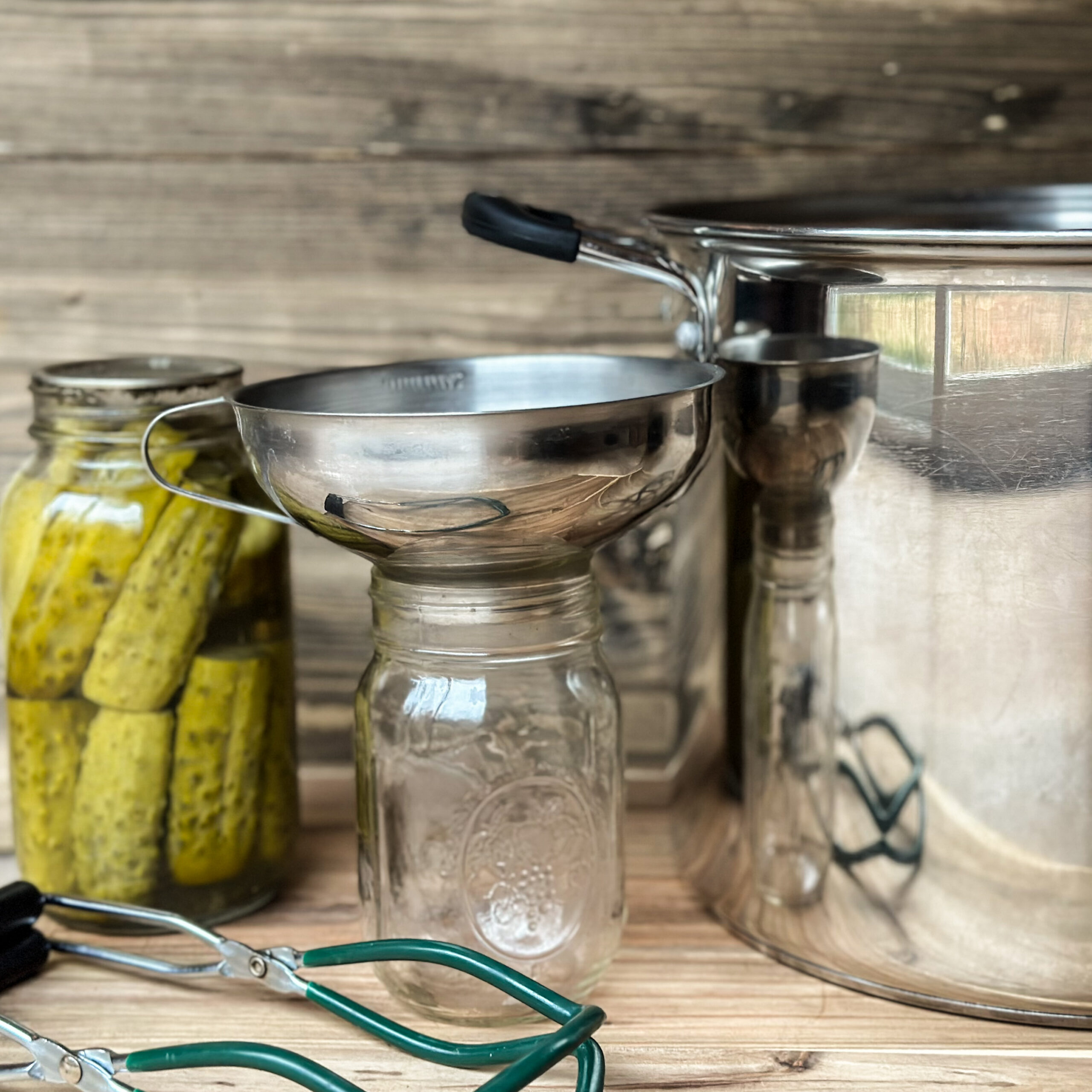 Water Bath Canning vs Pressure Canning: Exploring Different Canning Methods